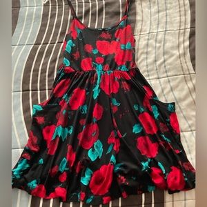 Forever Twenty-one red and black flowered top in size small